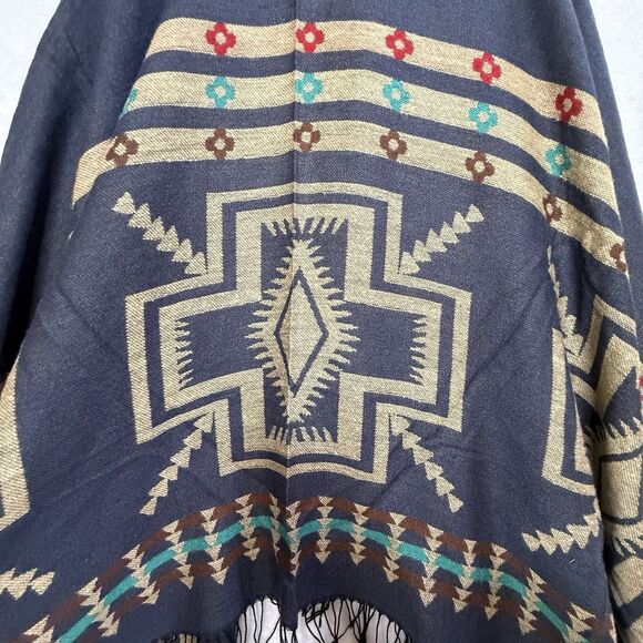 Urban CoCo Shawl Poncho Wrap Cape Reversible Fringe Tassel Aztec Western - Picture 9 of 13